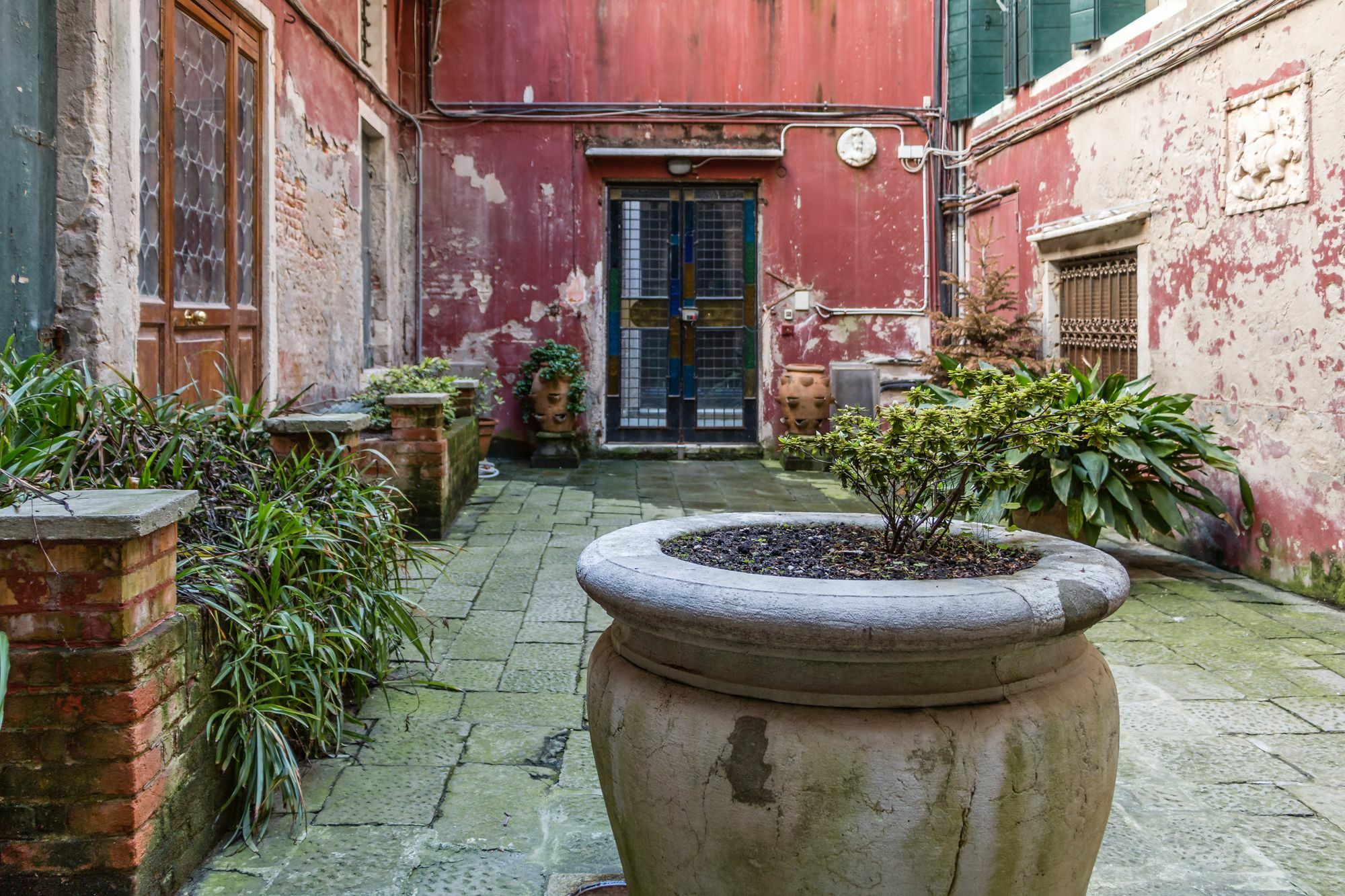 Emo Palace Grand Canal By Lionhost Apartment