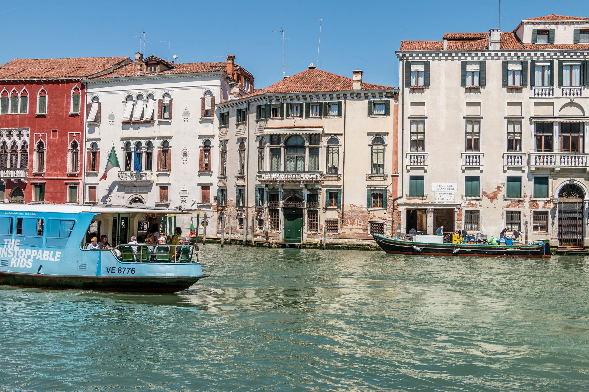 Emo Palace Grand Canal By Lionhost Apartment *